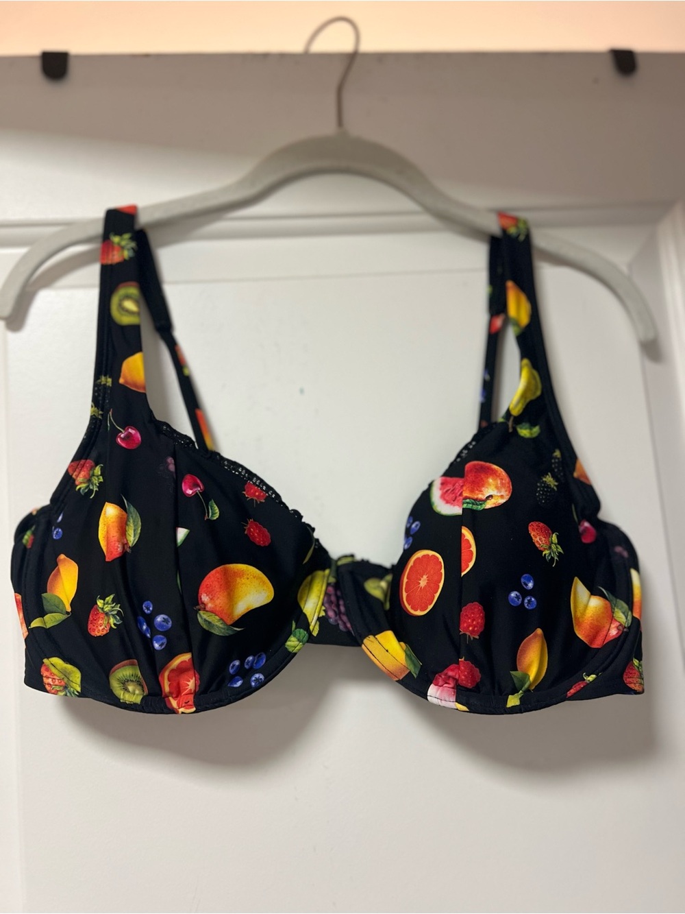 wild fable Black Fruit-Print Underwire Bikini Top